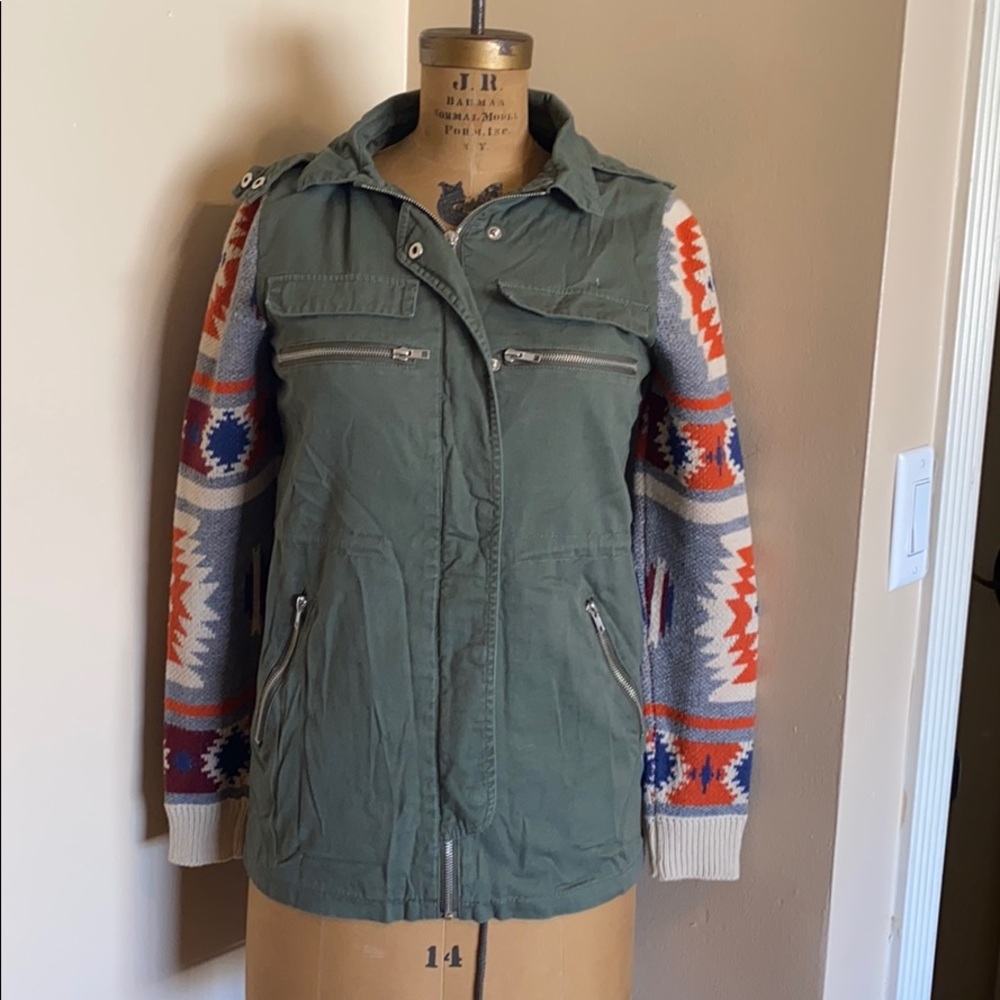 Thread and Supply size Small Jacket western print